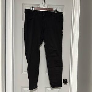 Maurice’s Mid Rise 14W Black Stretch Jeans